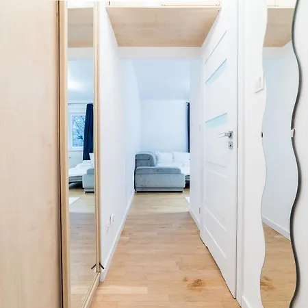 Urban Serenity Wilda By Bookinghost Apartment